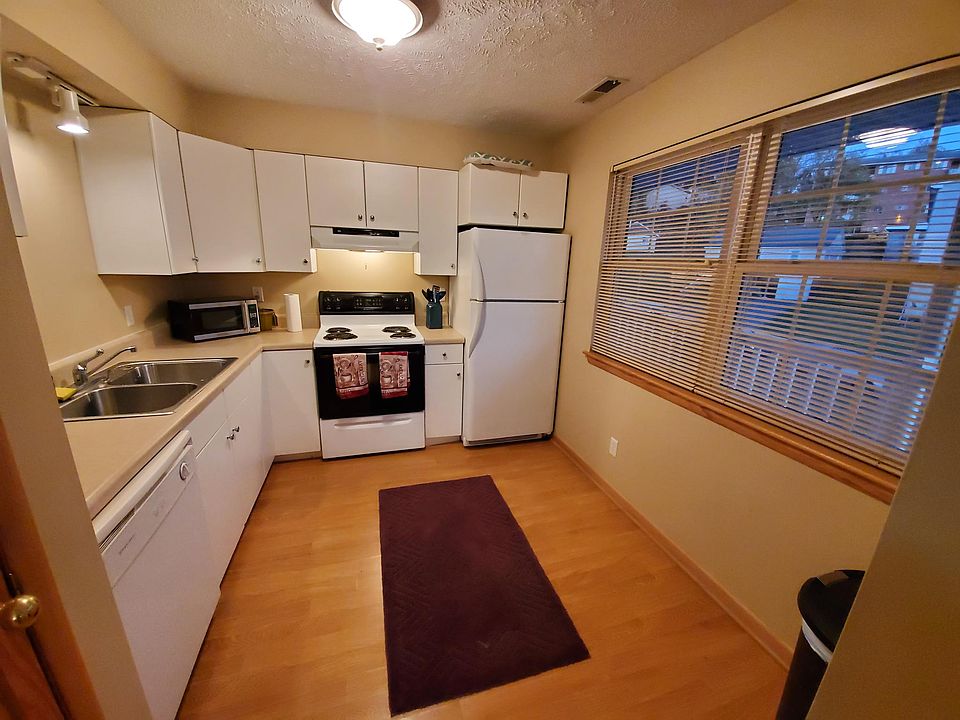 425 Inglewood Blvd APT 21, WV 26505 Zillow