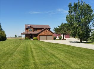 646 N Rangeline Rd, Pleasant Hill, OH 45359