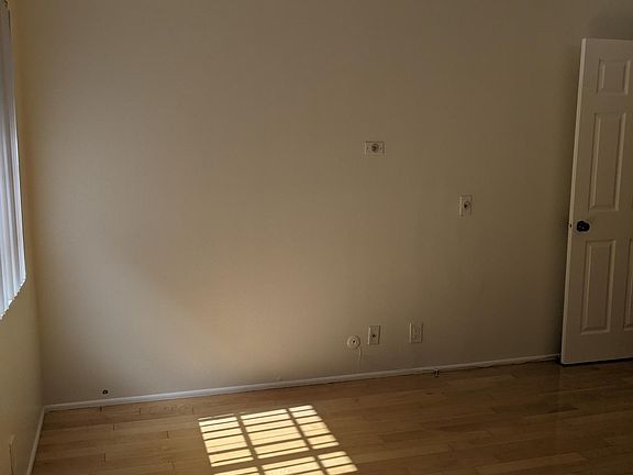 4th image of 5310 Circle Dr APT 208