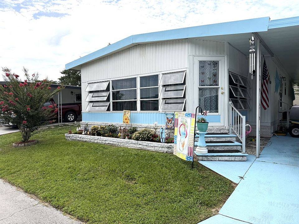 1st image of 3150 NE 36th Ave Lot 210