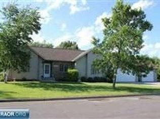 637 Meadow Dr, Hibbing, MN 55746