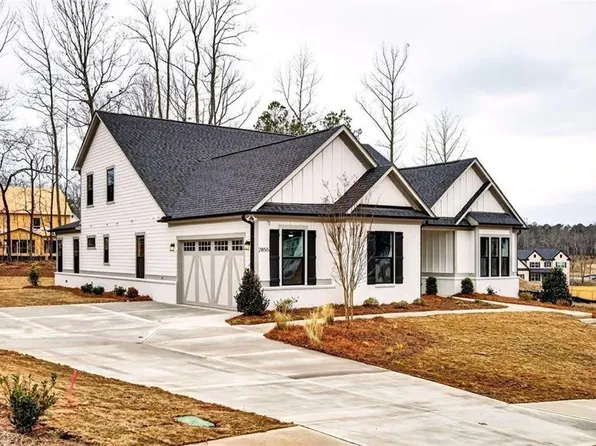 2855 Medford Dr, Cumming, GA 30041