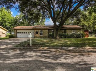 1722 Westview, Seguin, TX 78155