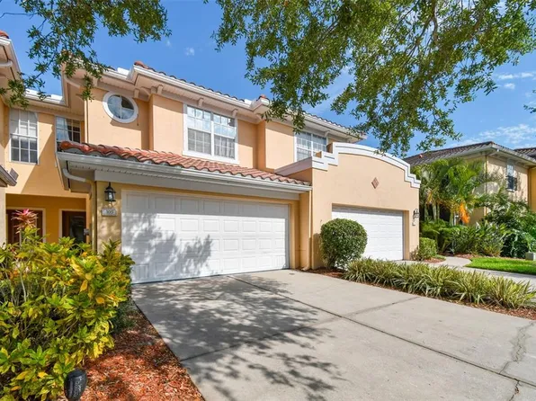 105 Valencia Cir, Saint Petersburg, FL 33716