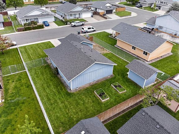 5th image of 8212 Whidbey Dr