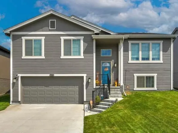7701 N 144th Ave, Bennington, NE 68007