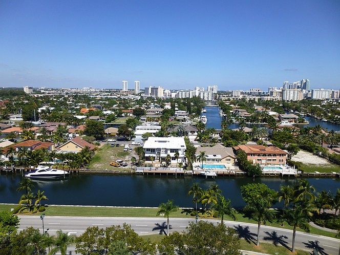 1st image of 3640 Yacht Club Dr APT 1403