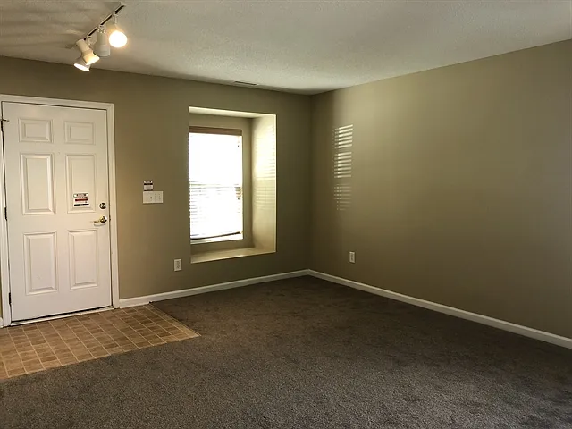 338 Averasboro Dr — Photo 5