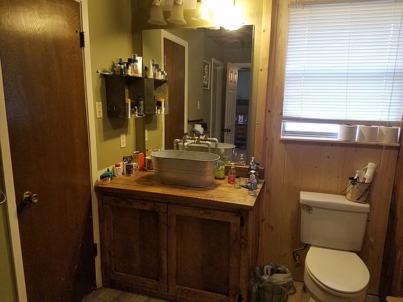 Master  bath