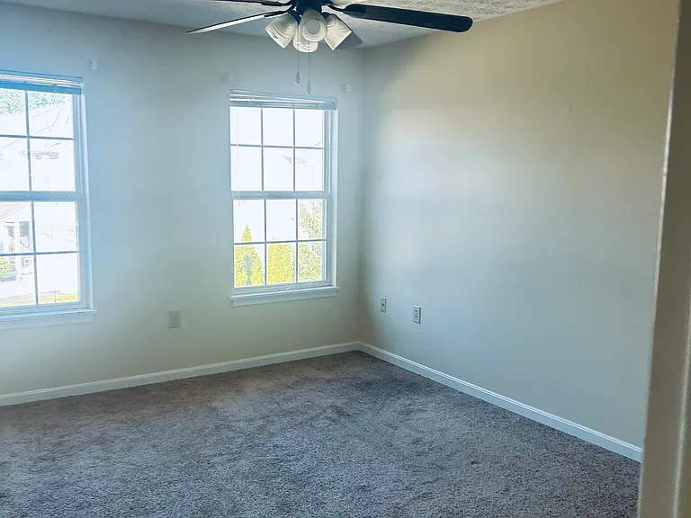 635 Keystone Dr #305 — Photo 15
