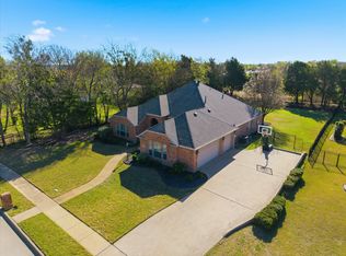 200 Stanford Ct, Heath, TX