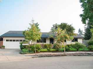 2168 9th St, Springfield, OR 97477