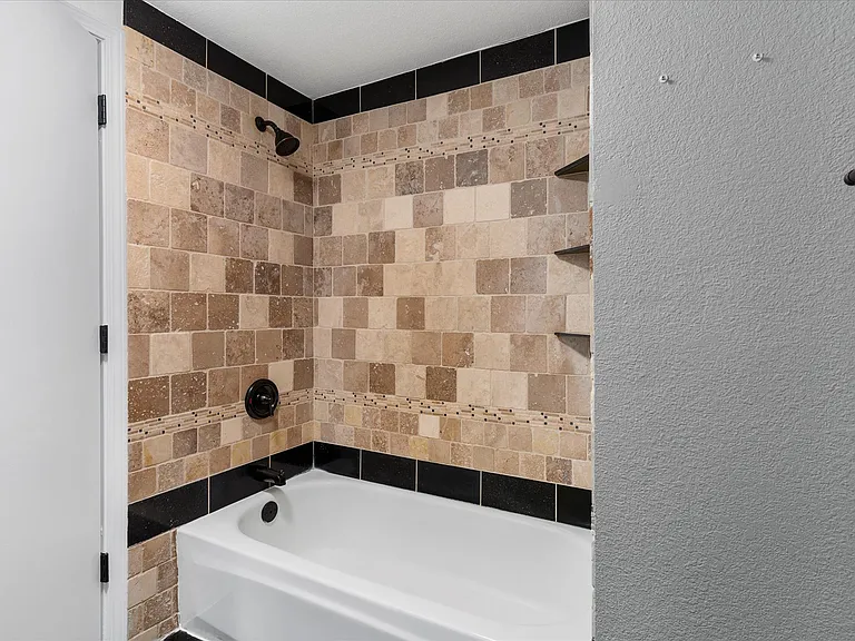 4628 S Flanders Way — Photo 39