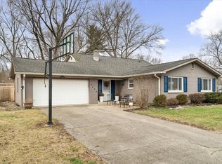 7946 Taunton Rd, Indianapolis, IN 46260