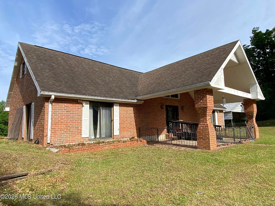 1st image of 40 Clay Rd