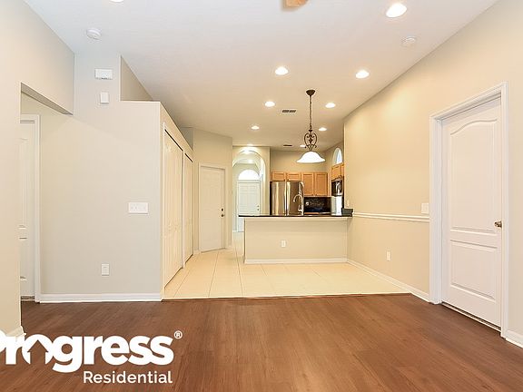 4th image of 9052 Lost Mill Dr