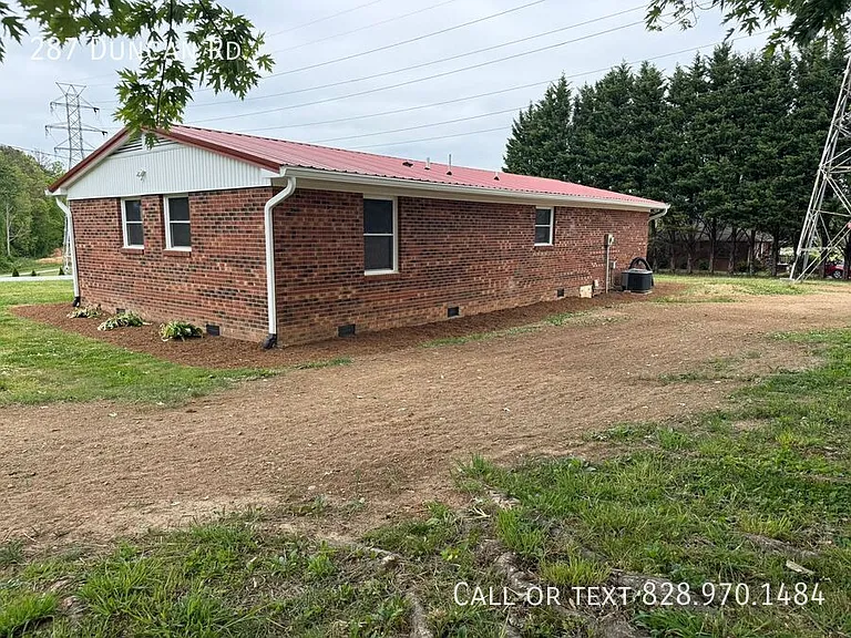 287 Duncan Rd — Photo 5