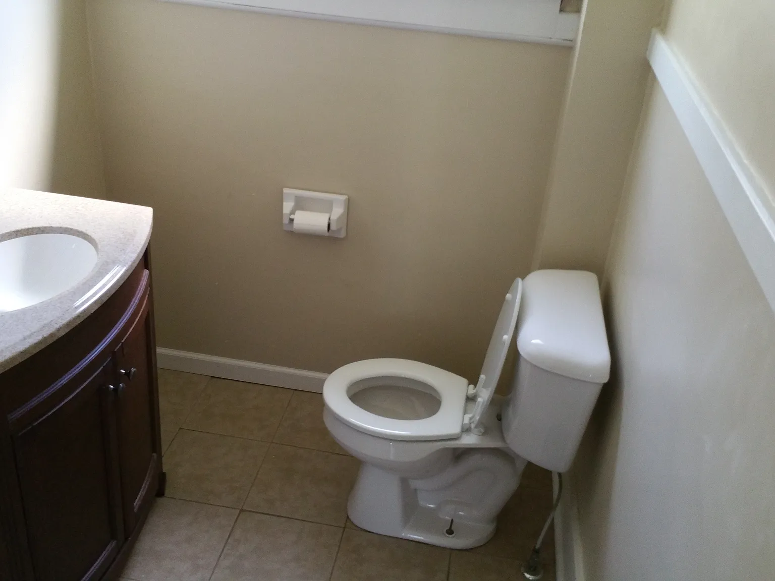 4 bed, 1676 sqft, $1,400 — Photo 3