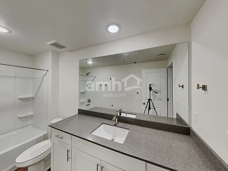 6008 W South Jordan Pkwy — Photo 11