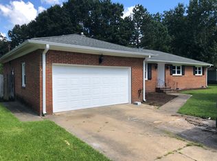 128 Haviland Rd, Chesapeake, VA 23320