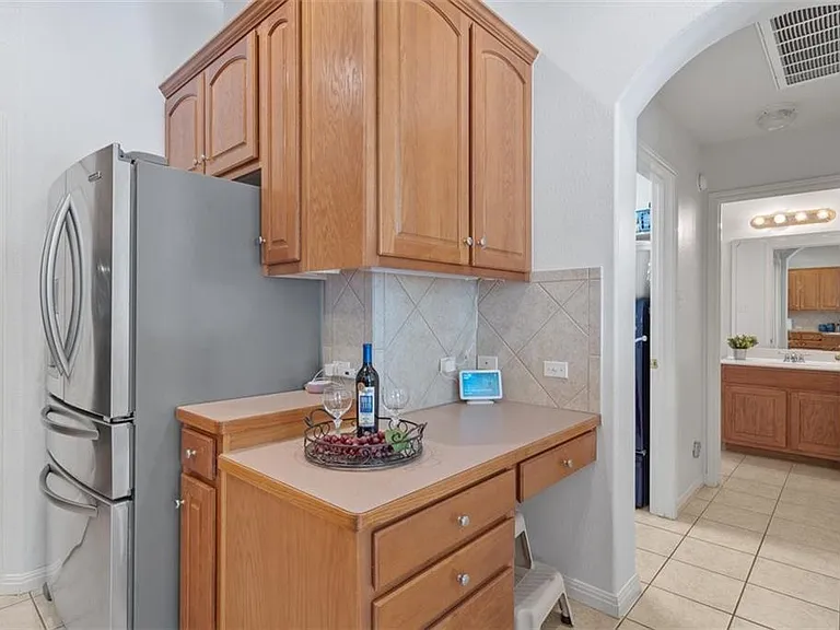 2101 Aaron Ross Way — Photo 14