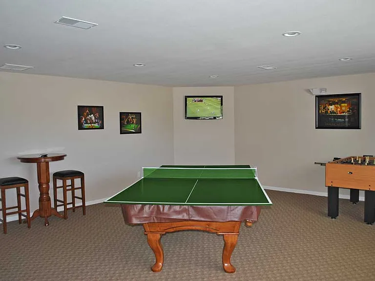 Michigan City Apartments — Photo 10