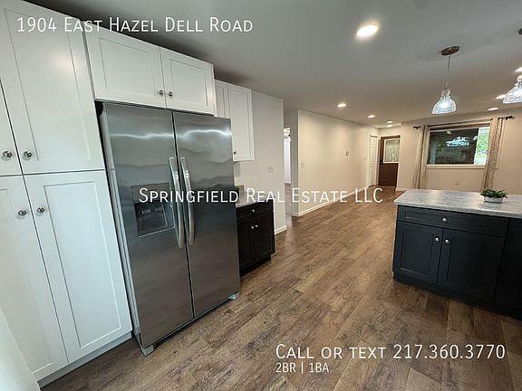 5th image of 1904 E Hazel Dell Rd