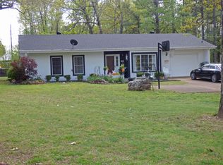 46 Matecumbe Dr, Cherokee Village, AR 72529