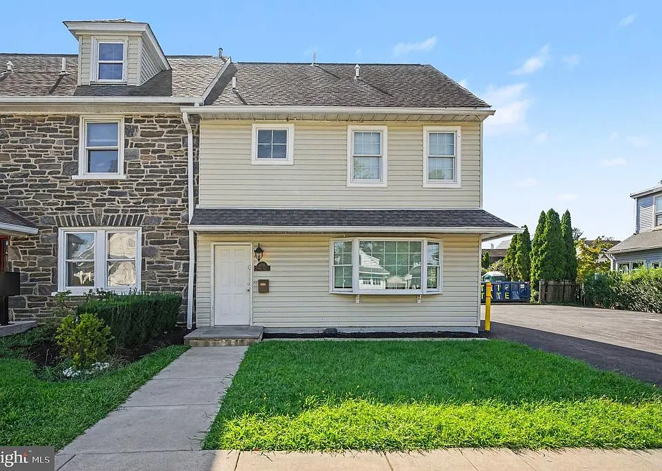 812 Darby Rd #REAR