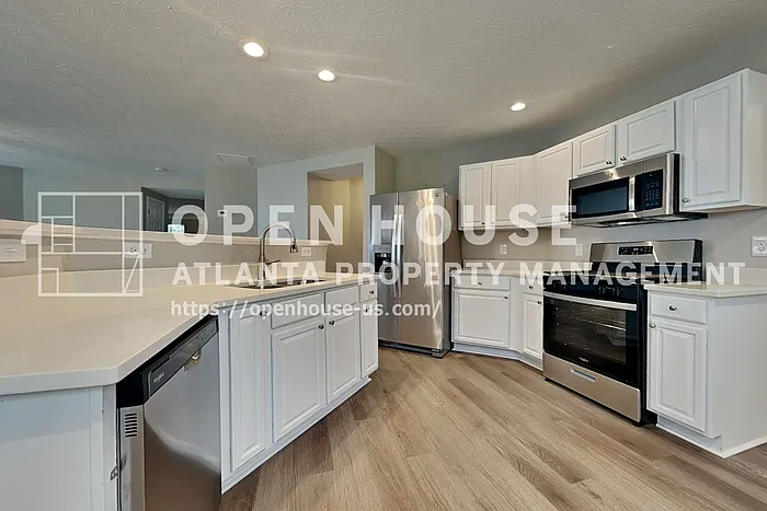 3118 Farmstead Ct — Photo 7