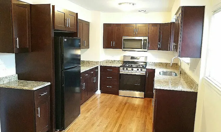 312 Custer Ave #2 — Photo 4