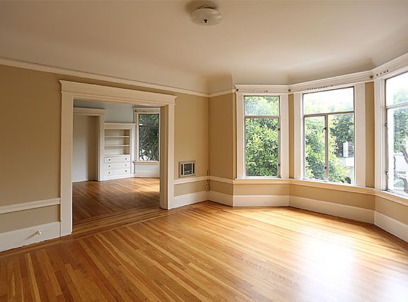 3rd image of 1551 Hyde St #4