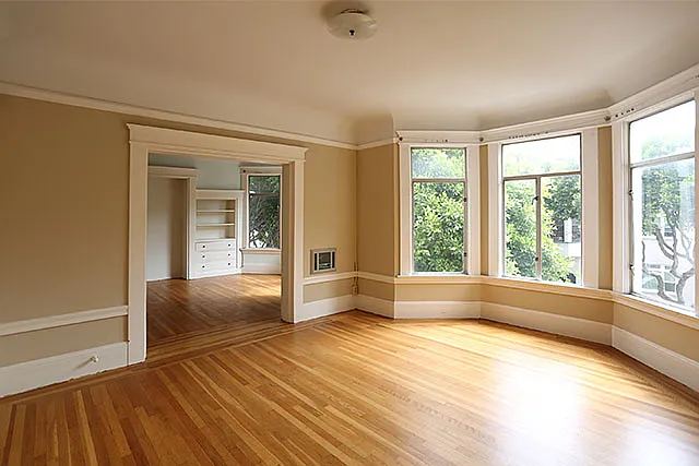 1551 Hyde St #4 — Photo 3