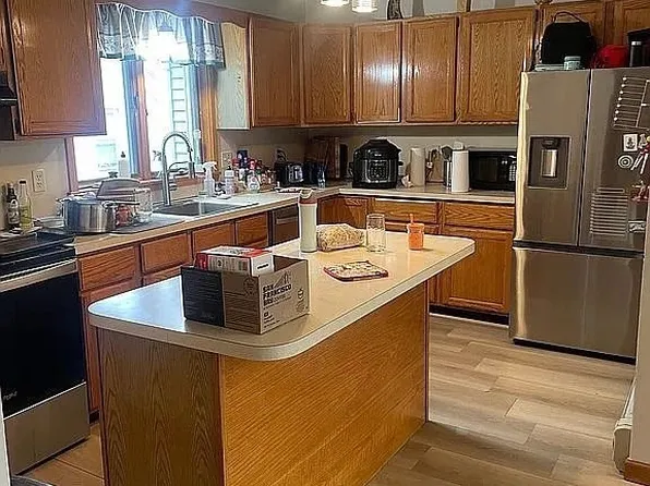 229 Chapel St #2, Newton, MA 02458