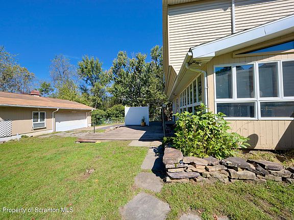 4th image of 434 20th Ave