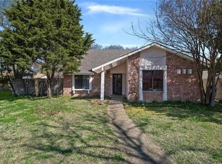 2901 Ivanridge Ln, Garland, TX 75044