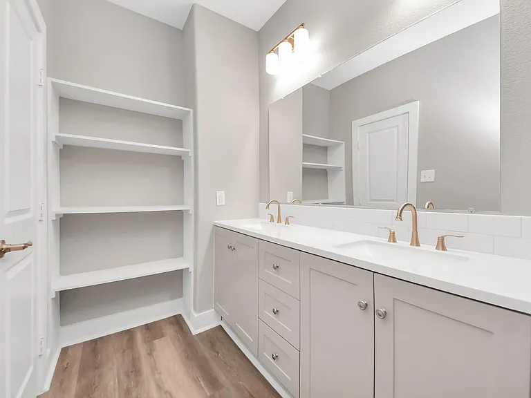 2608 Campbell St #A — Photo 34