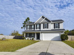 131 Flag Ln, Raeford, NC 28376