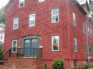 16 Cambridge St, Attleboro, MA 02703
