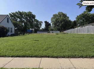 3323 W RAMSEY AVENUE, Greenfield, WI 53221