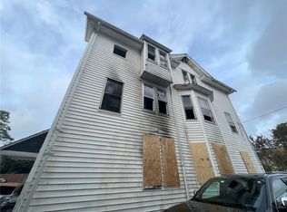 6 Goddard St, Providence, RI 02908