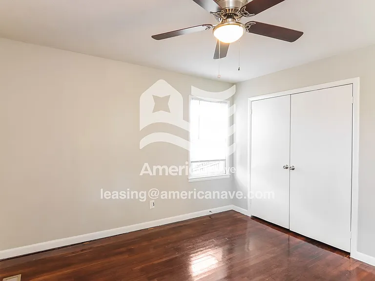 20509_007_main_bedroom_7.jpg