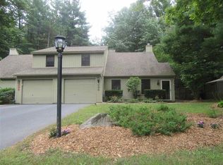 286 Thimbleberry Rd, Malta, NY 12020