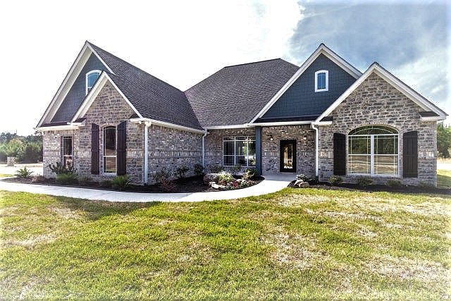 1st image of 130 Westview Dr