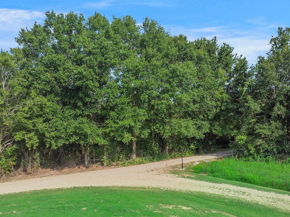 1st image of 4822 Verot School Rd