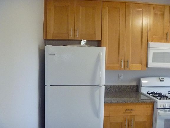 5th image of 3408 Stuart Ave Floor A-2