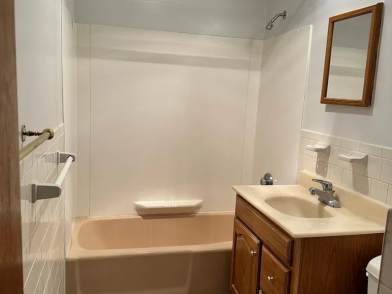 14C Mayberry Dr #3 — Photo 9