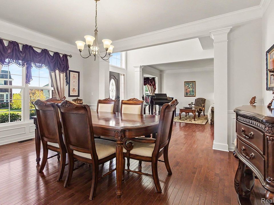 24969 Carriage Ln, photo 11