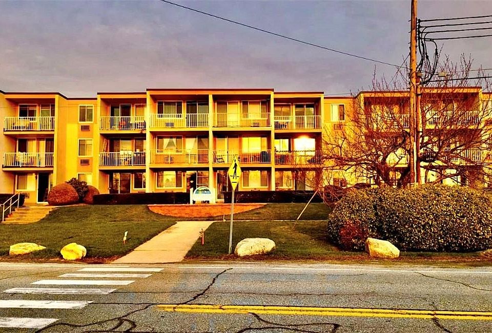 1st image of 141 E Lake Boulevard #M1