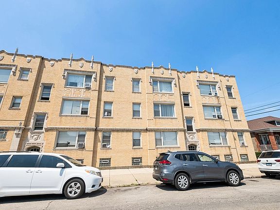 2nd image of 5848-54 S Trumbull Ave #5854-3E